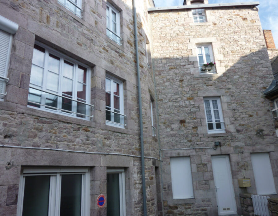 appartement les bains immeuble 01